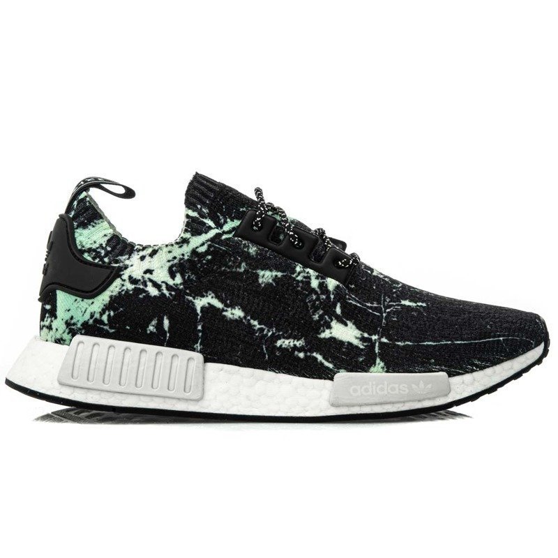 Adidas originals nmd_r1 discount primeknit boost sneaker bb7996