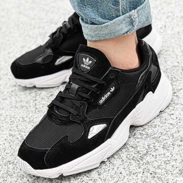 Adidas Falcon (B28129)