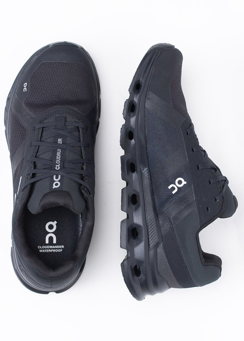 ON CLOUDRUNNER WATERPROOF