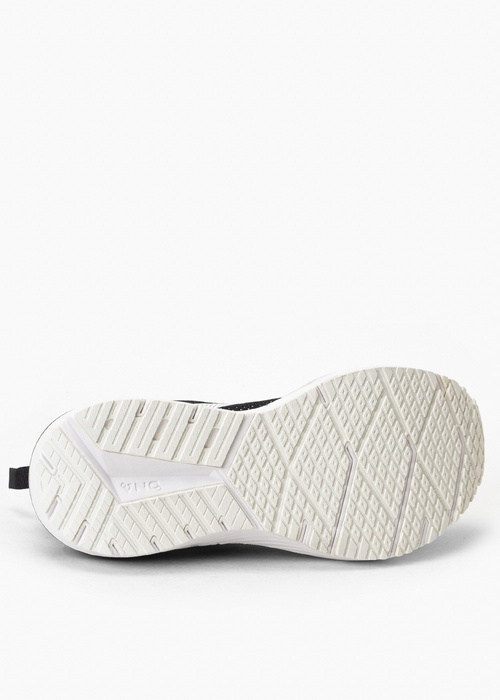 BROOKS Revel 6 