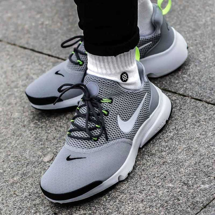 Nike Presto Fly GS (913966-009)