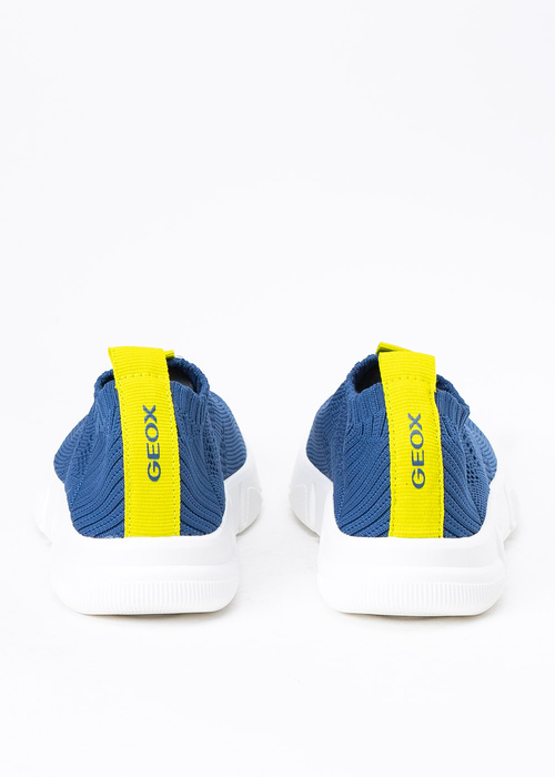 GEOX J ARIL BOY J02DMA-0006K-C4B2K 