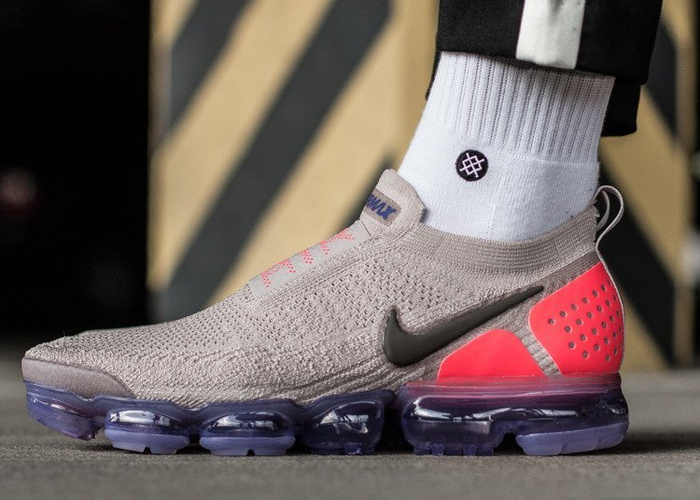 Nike Air VaporMax Flyknit 2 (942842-104)
