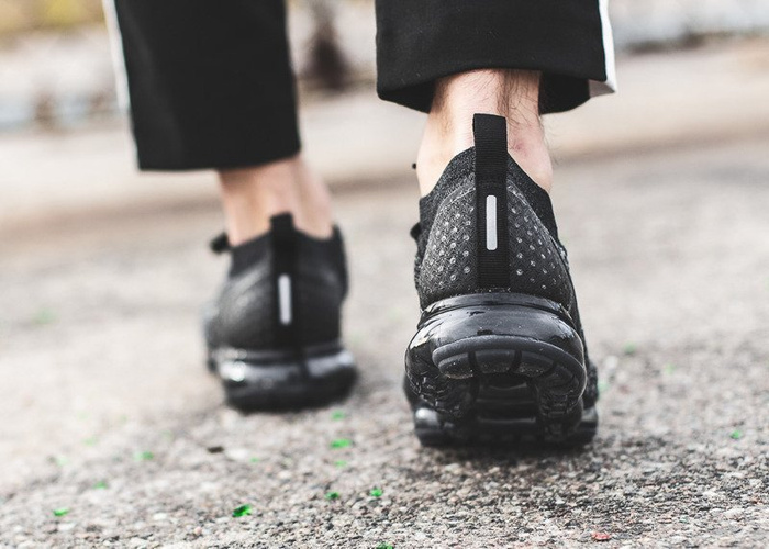 Nike Air VaporMax Flyknit 2 (942842-012)